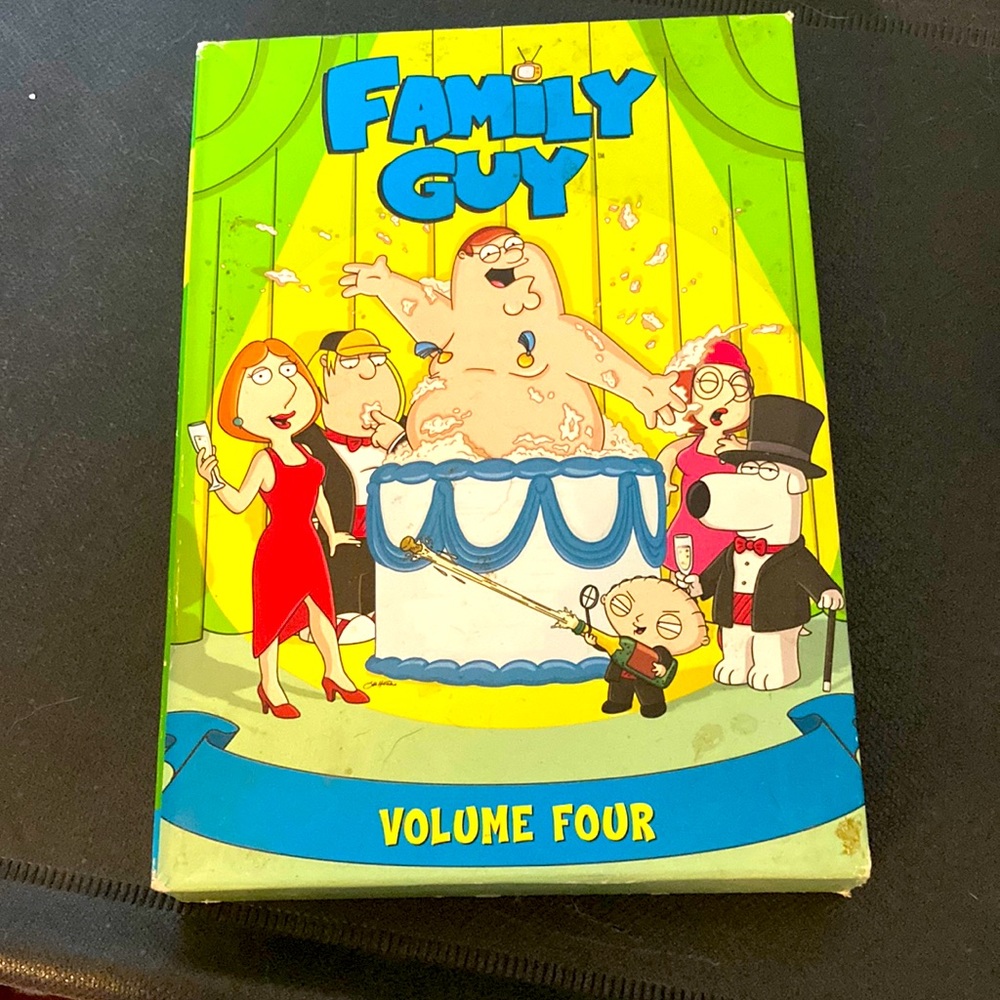 Family Guy Volume 4 (3 discs)